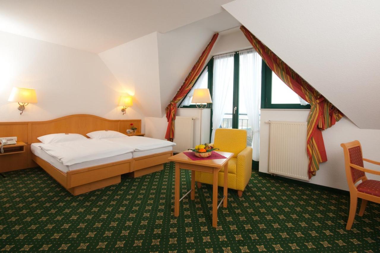 Etzhorner Krug Hotel Oldenburg Exterior photo